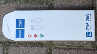 Кабель для зарядки телефону планшету Type C IPhone Lighting 20W (19302)