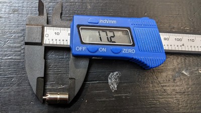 Роз`єм живлення під пайку металевий 5.5*2.5мм (19329)