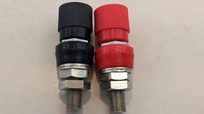 Клеми приладові опуклі пластик пара 65мм M10 2шт (19429)