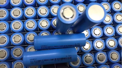 Акумулятор силовий LiIon 18650 Dmegc 2500mAh 3.7V 10C 25P (19727)