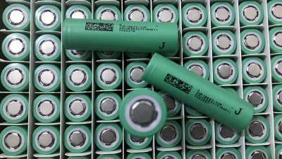 Акумулятор силовий LiIon INR18650 18650 3000mAh 3.7V 10C 30P (19728)