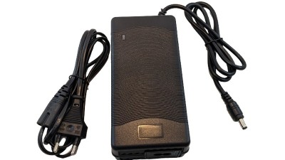 Зарядний пристрій для літієвих акумуляторів LiIon 12.6V 10A (19956)