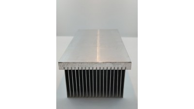 Радіатор ребристий алюмінієвий 200*60 мм (20886)