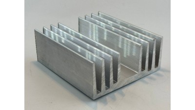 Радіатор ребристий алюмінієвий 100*83*35мм (20898)