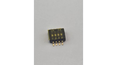 Switch DSHP04TSGET 4-pin SMD (20736)
