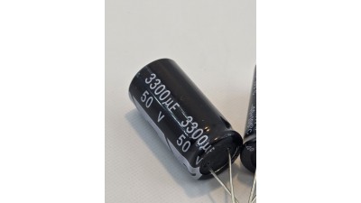 Електролітичний конденсатор 50V 3300uF (20798)